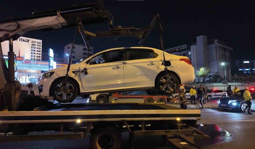 D-100’de Makas Atan Otomobil Takla Attı: 1 Yaralı