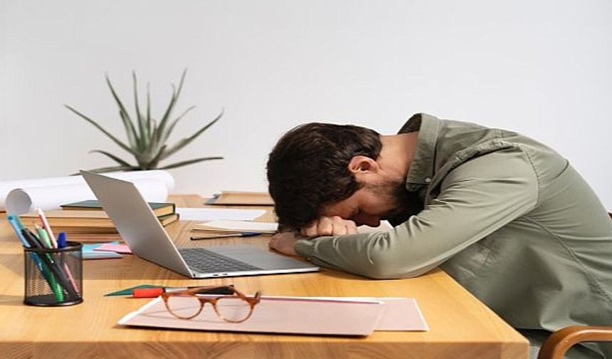 Modern hayatın sessiz salgını: Dijital yorgunluk