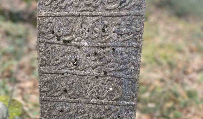 Asırlık Osmanlı mezarları restore edilerek yeniden ayağa kaldırıldı