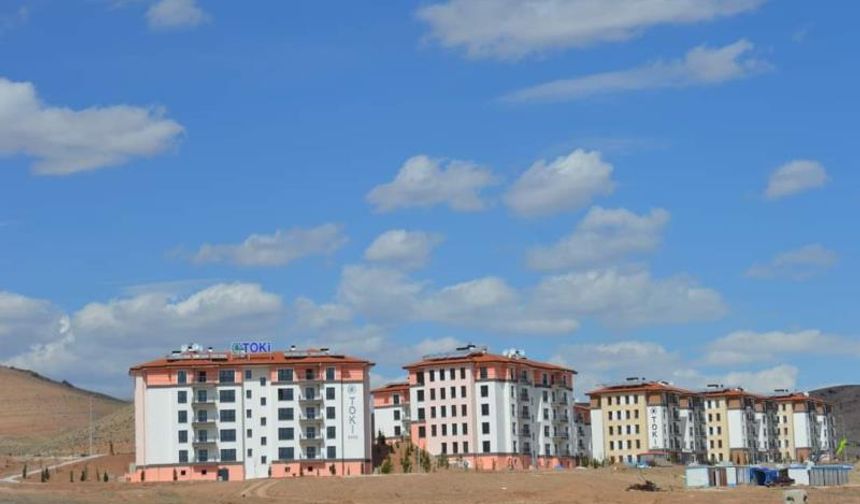 Van Özalp TOKİ kura sonuçları açıklandı: Hak sahipleri belli oldu