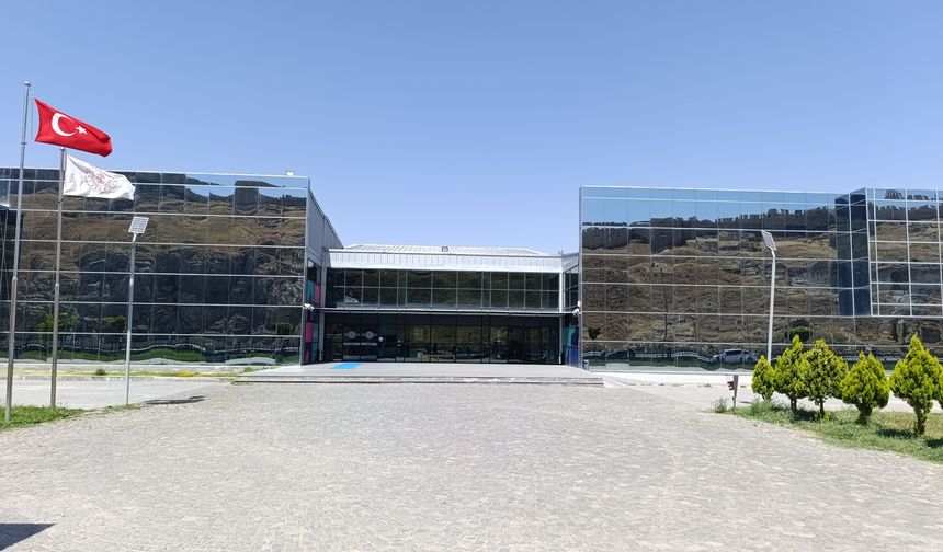 Van Müzesi  ziyarete kapatıldı