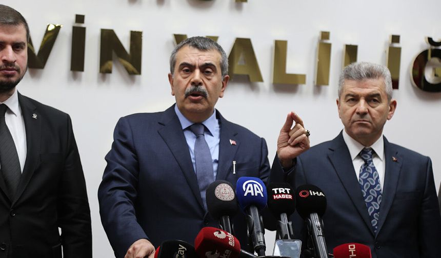 Bakan Tekin: "Özgür Özel kadar midesi geniş değilim"