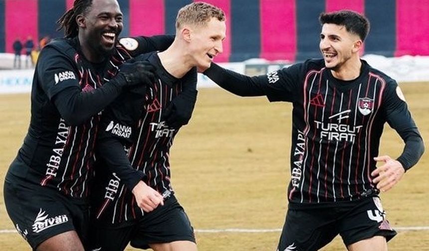 Vanspor geriden geldi, Çorum FK’yı 3 golle geçti