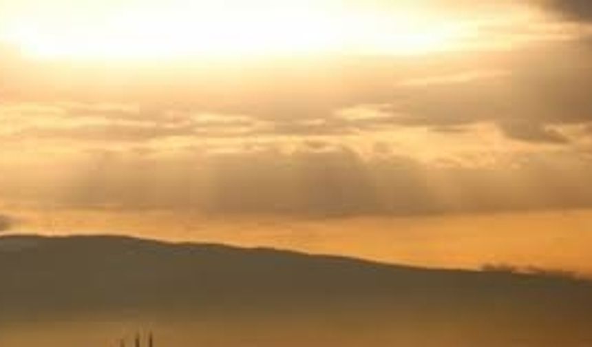 Van’da hava parçalı ve az bulutlu: Sıcaklıklar mevsim normallerinin üzerinde