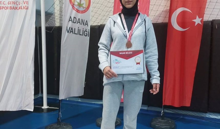 Vanlı Öğrenciden Türkiye Çapında Gururlandıran Başarı