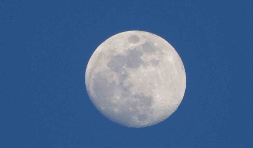 Van Kalesi’nde gökyüzü şöleni