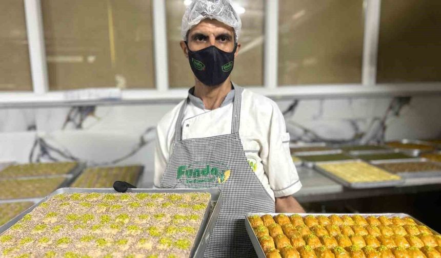 Van’da Bayram Öncesi Tatlı Telaşı