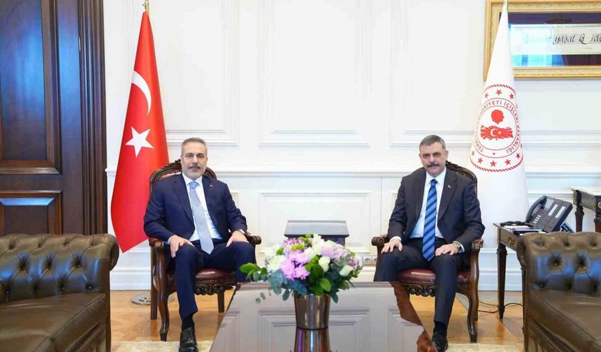 Hakan Fidan’dan Bakan Çiftçi’ye tebrik ziyareti