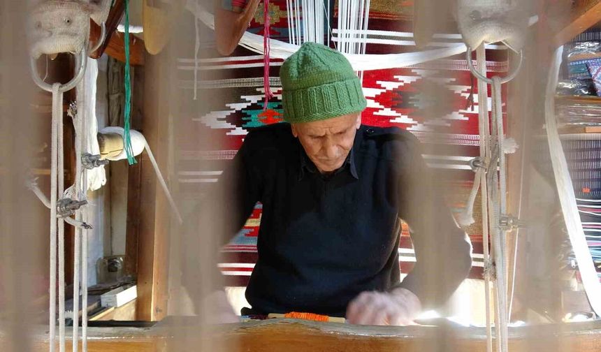 80 yıldır tezgah başında