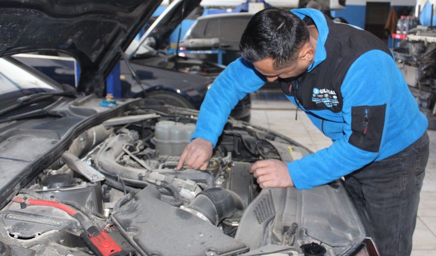 Araç yangınlarında ’yakıt ve yağ kaçağı’ detayı