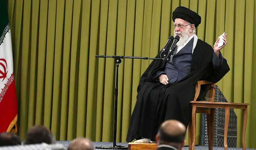 İran Dini Lideri Ayetullah Ali Hamaney hayatını kaybetti