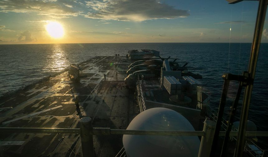 ABD ordusu: "3 bin 500 personel taşıyan amfibi hücum gemisi Orta Doğu'da"