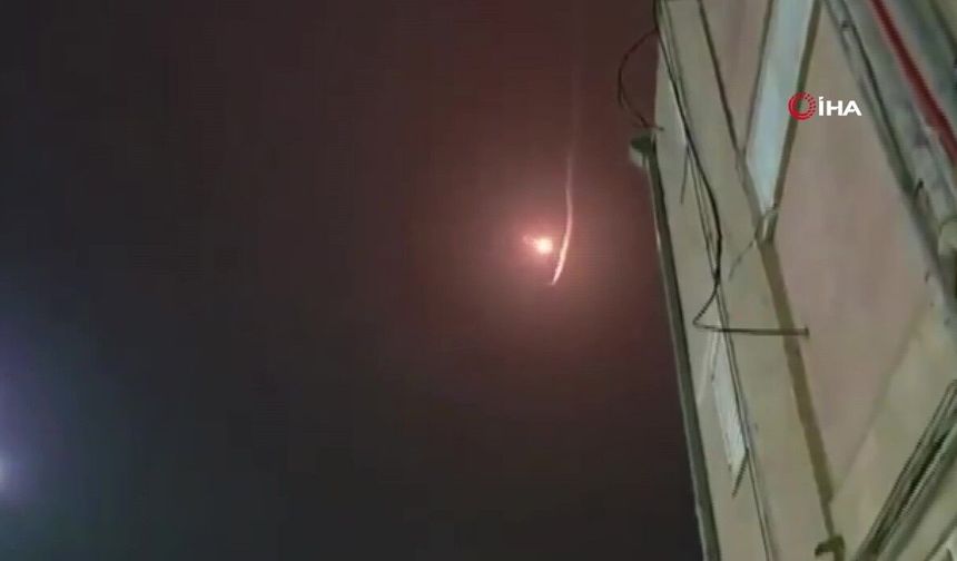 İran’dan İsrail’e füze saldırısı