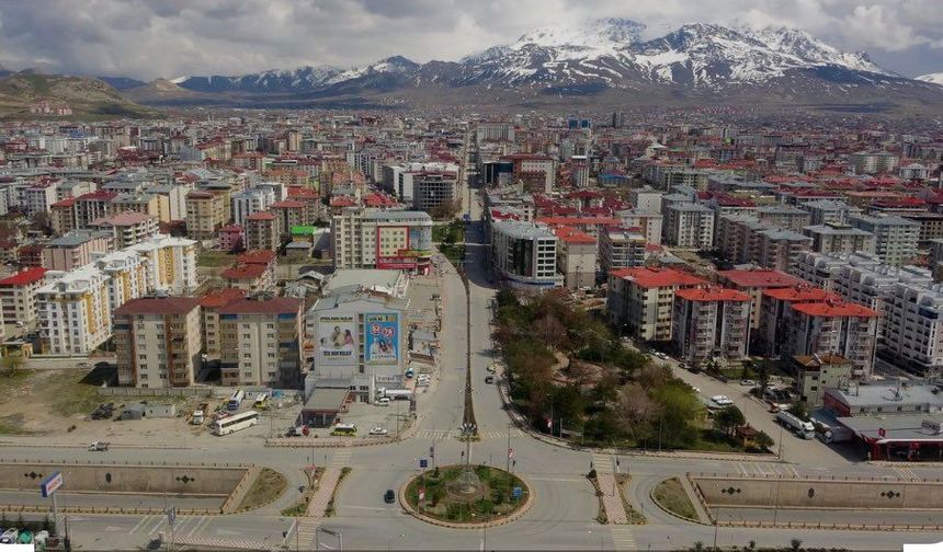 Van için “şeffaf ve bağımsız temsilci” çağrısı