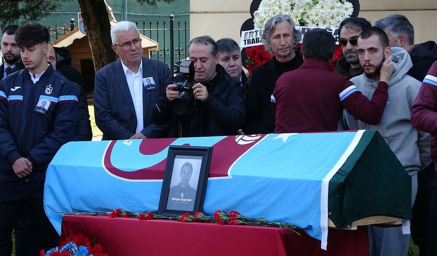 Orhan Kaynak için Trabzonspor’da tören