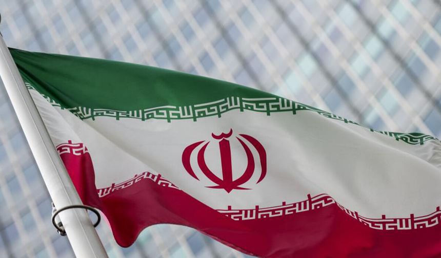 İran’dan petrol uyarısı: “Varil başına 200 doları bekleyin”