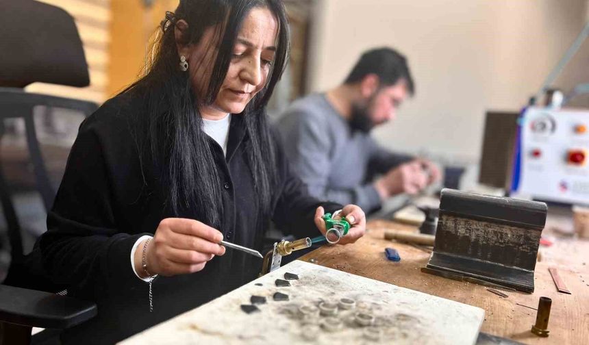 Van’daki Savat Sanatı, Genç Ustalara Aktarılıyor