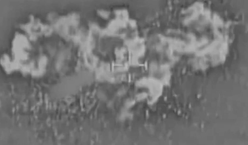 İsrail: "Tahran'a geniş bir saldırı dalgası başlatıldı"