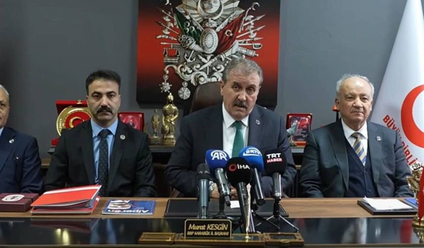 Mustafa Destici: “Trump ve Netanyahu gibi liderler tarih sahnesinden silinmeli”