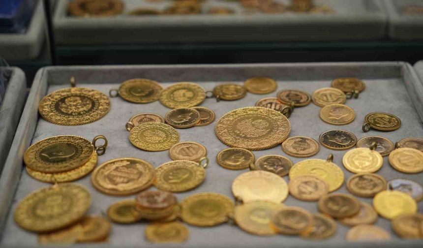 Altın Fiyatları Haftanın Son İş Gününe Düşüşle Başladı
