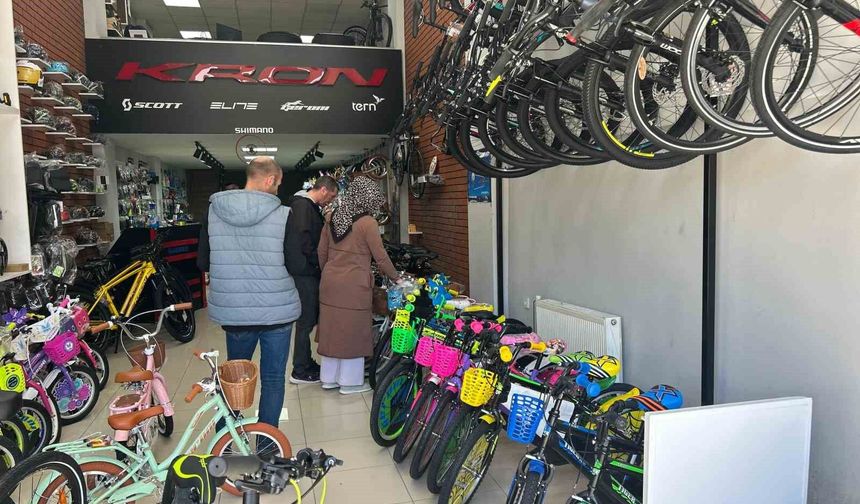 Van’da bisiklet sektörü hareketlendi