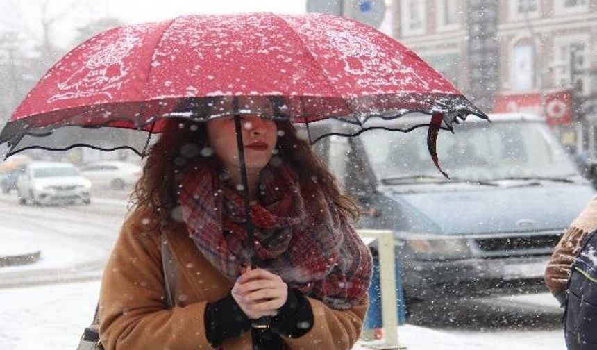 Van’ın Doğu ve Kuzey İlçeleri İçin Sağanak Yağmur Uyarısı