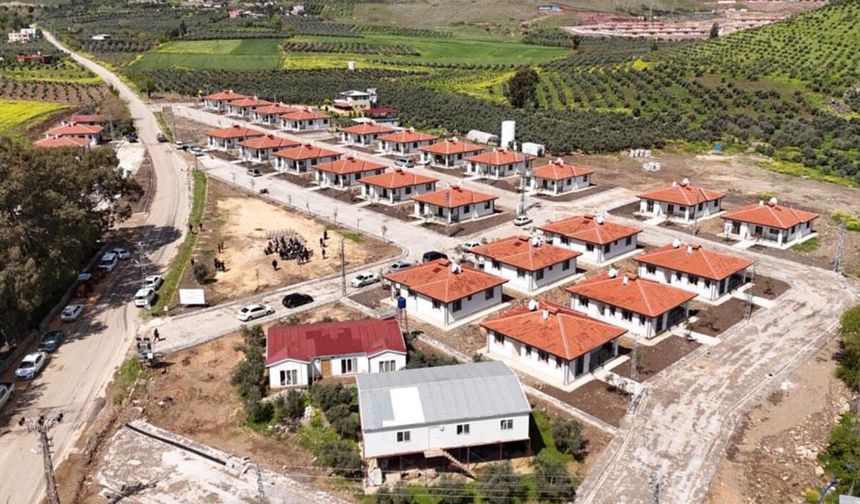Hatay Büyükşehir Belediyesi’nden depremzedelere yeni yaşam alanı