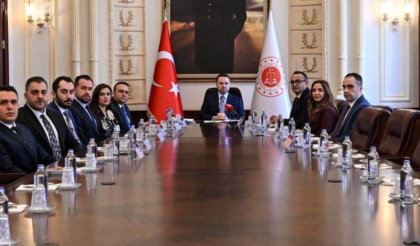 Adalet Bakanı Gürlek, Türk Hukuk Enstitüsü ile bir araya geldi