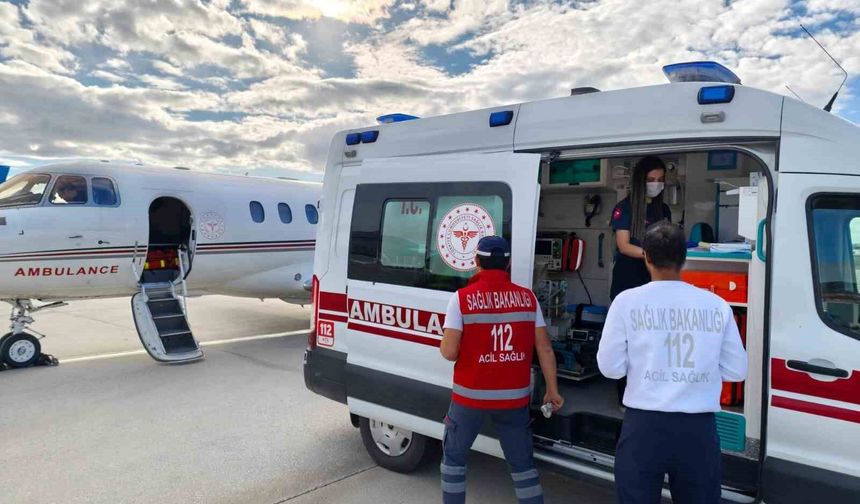 Van'daki Kalp Hastası Bebek, Ambulans Uçakla İstanbul'a Sevk Edildi