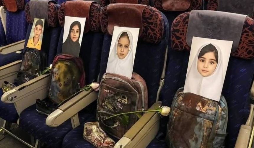 İran Heyetinin Uçağında Dikkat Çeken Görüntüler