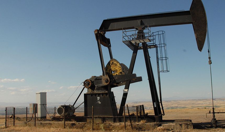 Brent Petrol Fiyatları 100 Doların Altına Geriledi