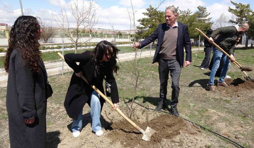 Van’da Geleceğin Diplomatları, Doğa ile Buluştu