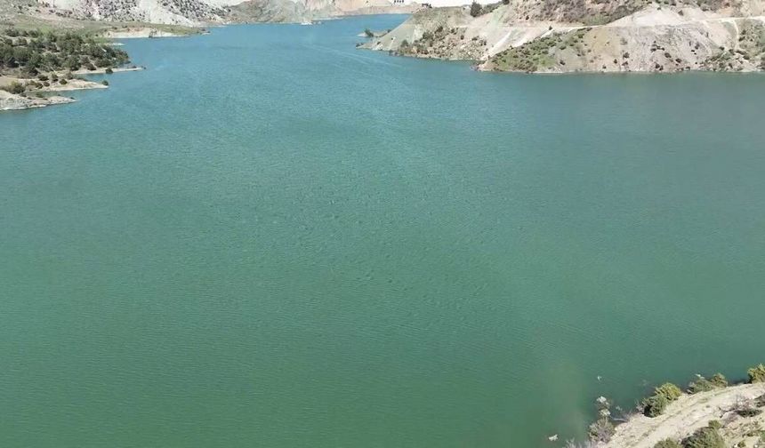 1500 Yıllık Tarihi Altınlı Köprü, Barajın Suları Altında Kayboldu