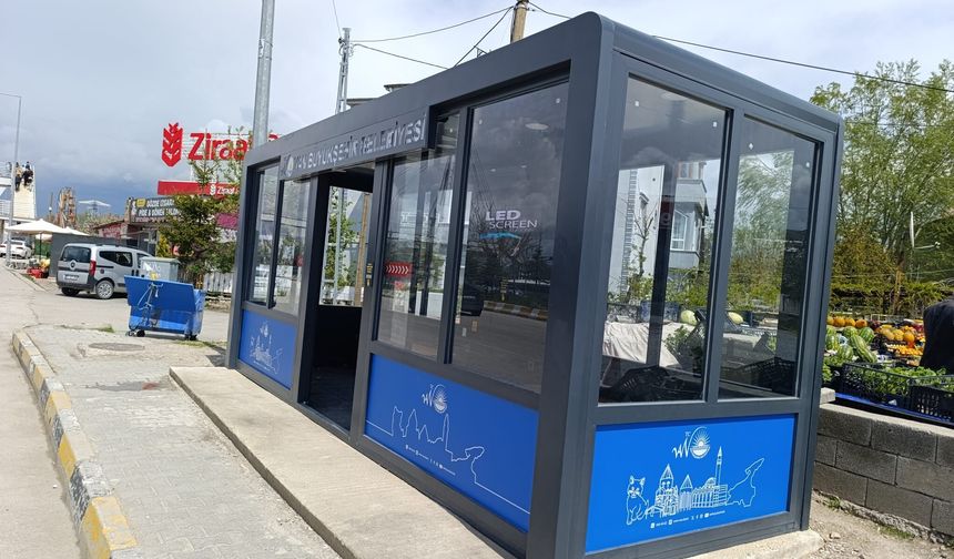 Van’da kapalı duraklar hayata geçirildi: Çevre duyarsızlığı tepki çekti