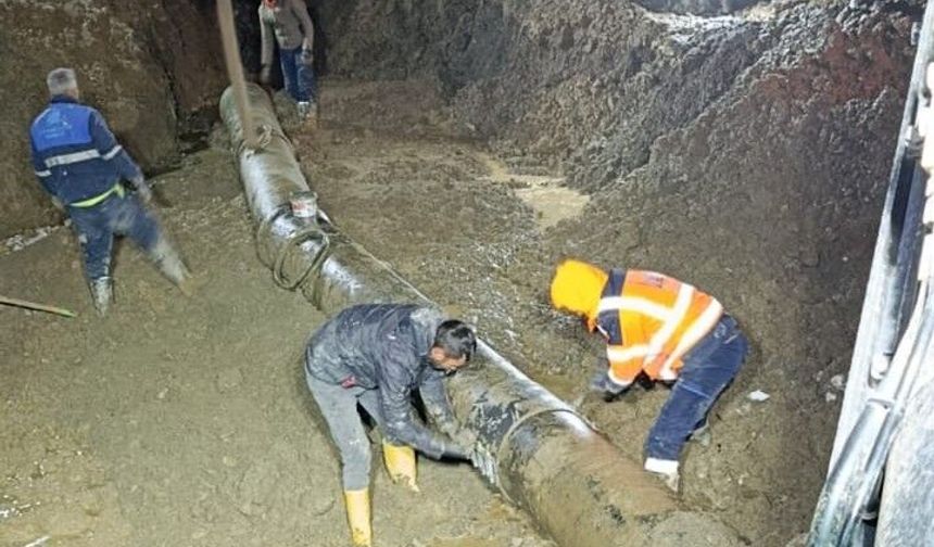 Hakkari’de Heyelan Kaynaklı Su Arızası 3 Günlük Çalışmayla Çözüldü