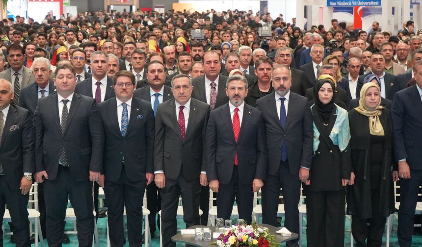 Van KADAF’26’da “AKP” krizi