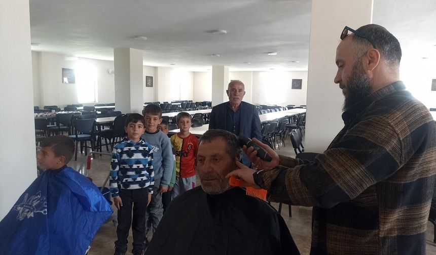 Van’da bayram öncesi ücretsiz tıraş hizmeti
