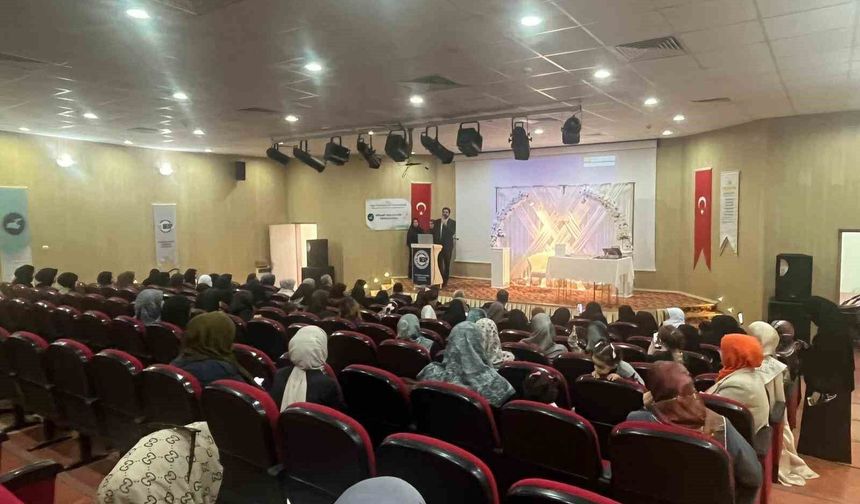 Tuşba’da hafızlık icazet töreni düzenlendi