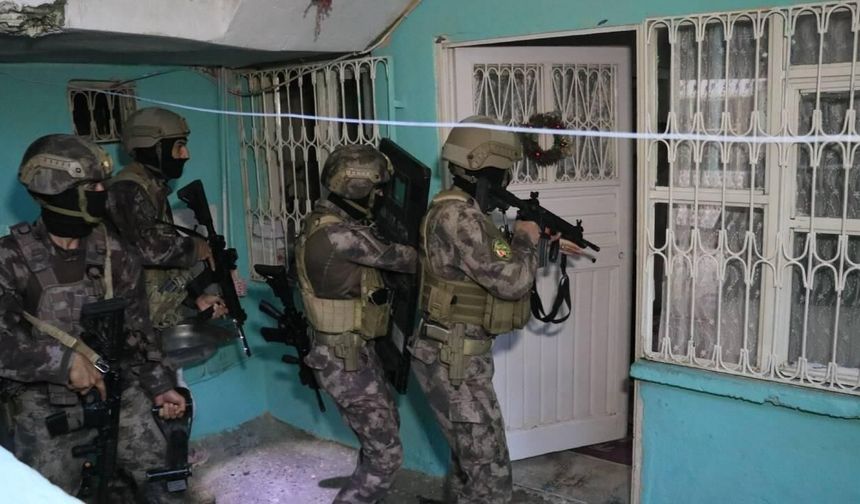 Van’da organize suç örgütlerine büyük darbe hazırlığı: Bakan Gürlek’ten yeni genelge
