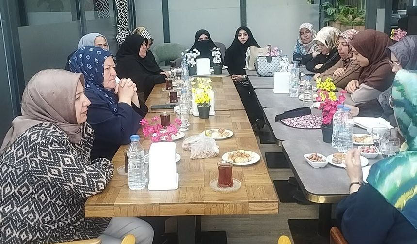 Gevaş’ta Gönüllü Kadınlar Gazze İçin Birleşti