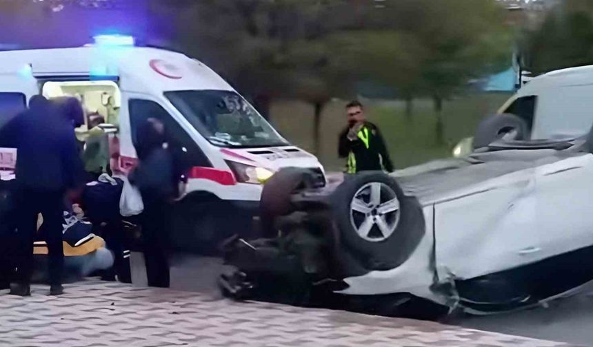 Van Erciş’te trafik kazası: 3 yaralı