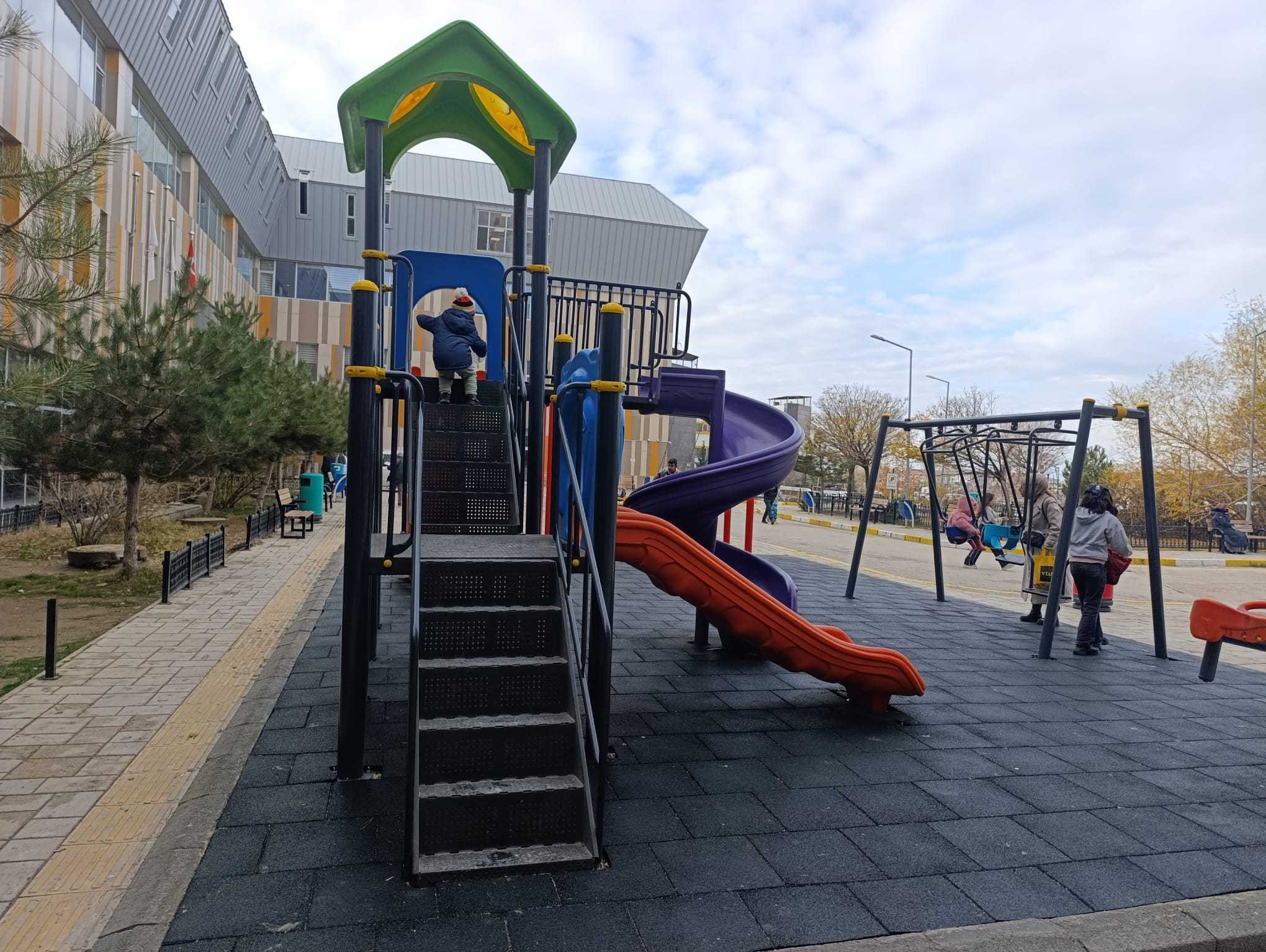 3B9Dff69 E2D1 4079 9Fca 55204B89Be0F