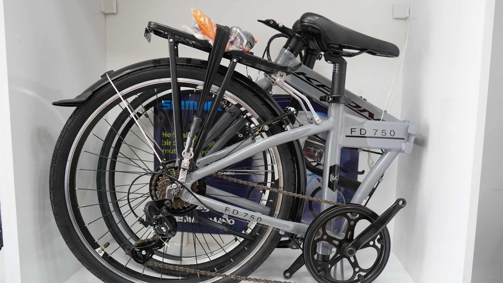 40B9Fb37 6D4C 4B5F 9C29 52C042504572