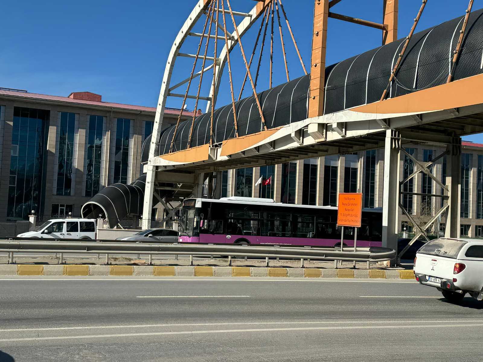 A69De315 4512 48F7 B00D 4Fdeef7636F0