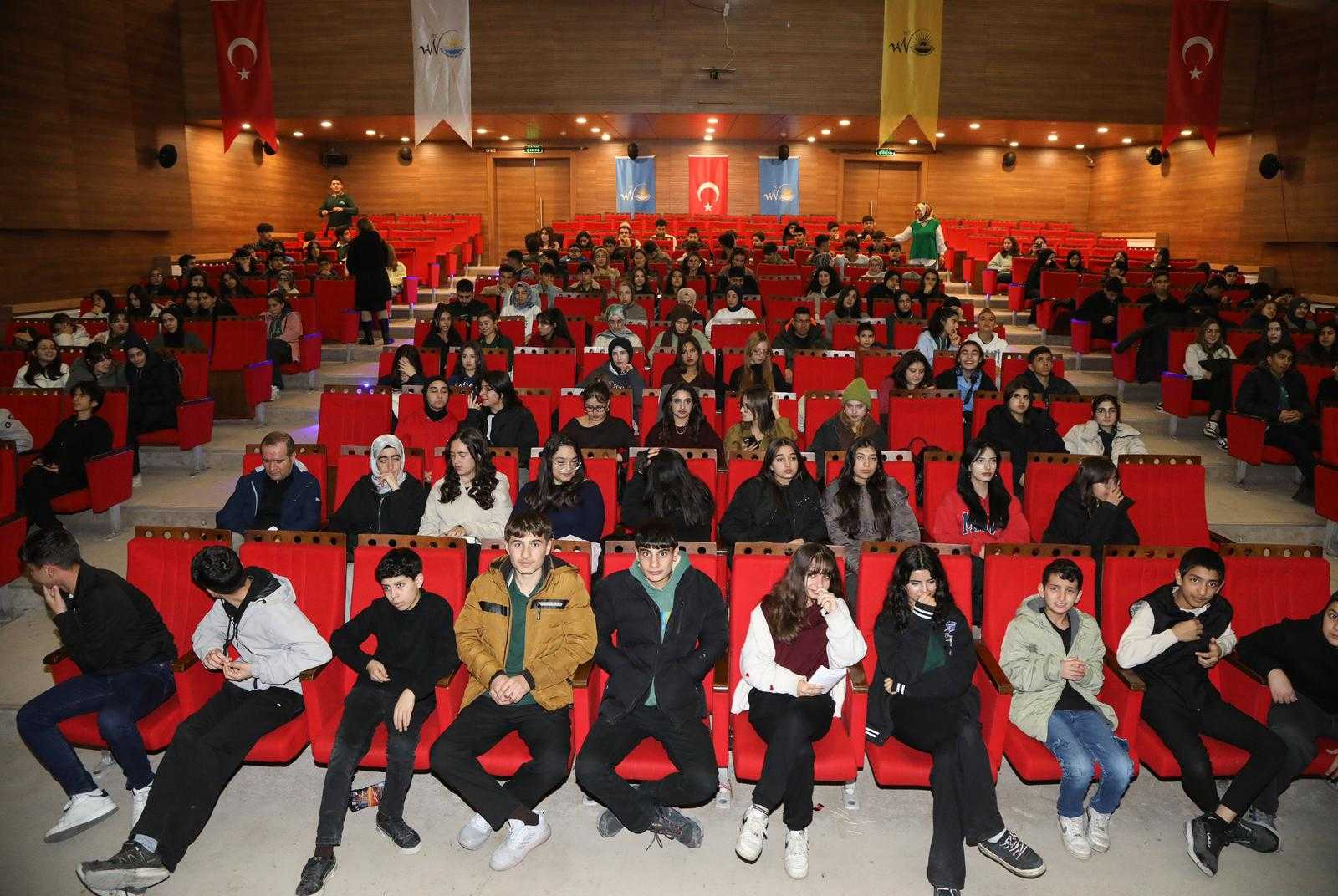 Cb91C45B 5583 4E8F Ac84 F5Ba600258F3