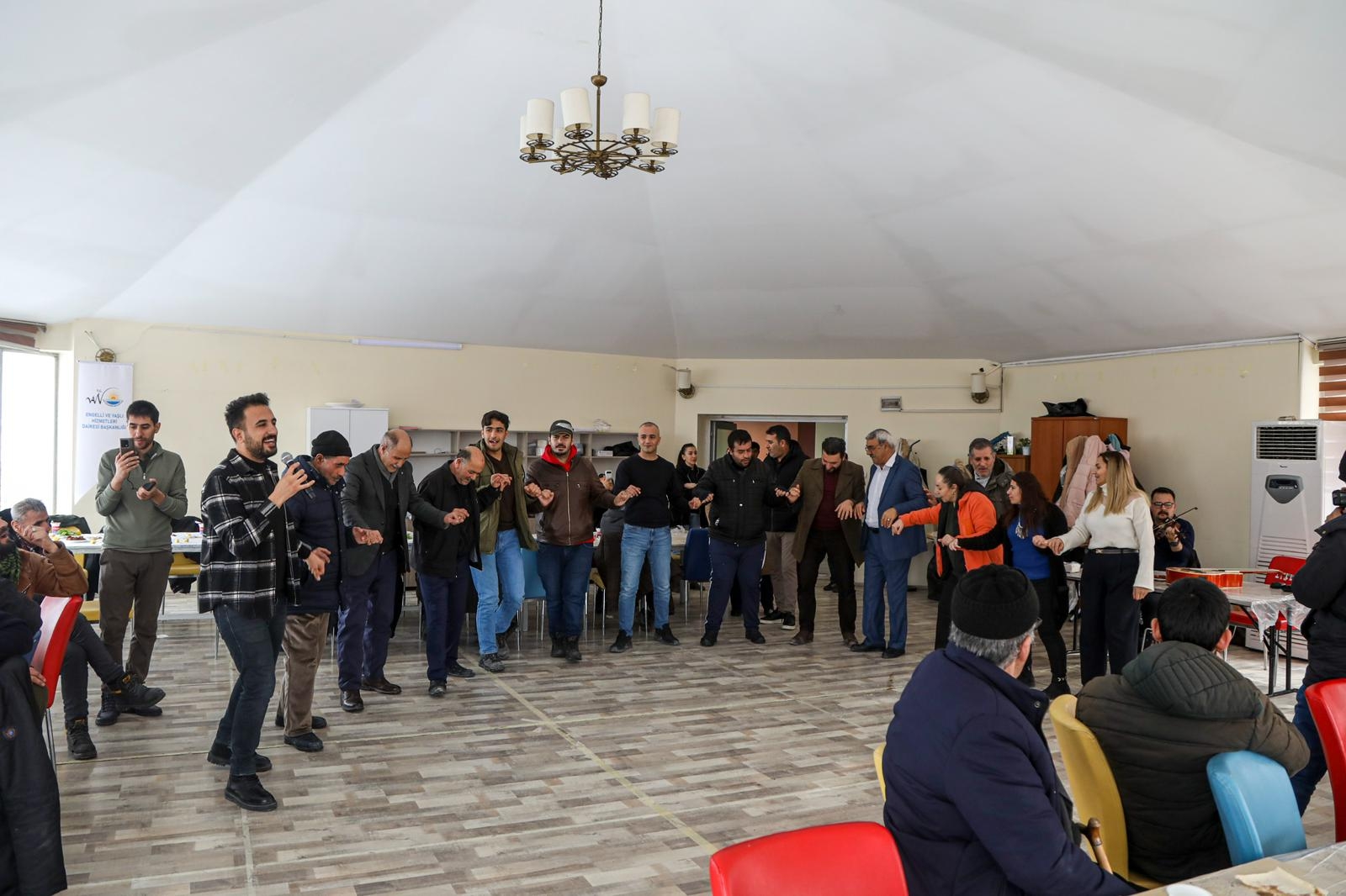 02E5E5C1 D11F 4C48 Be17 31Be7Dc91A79