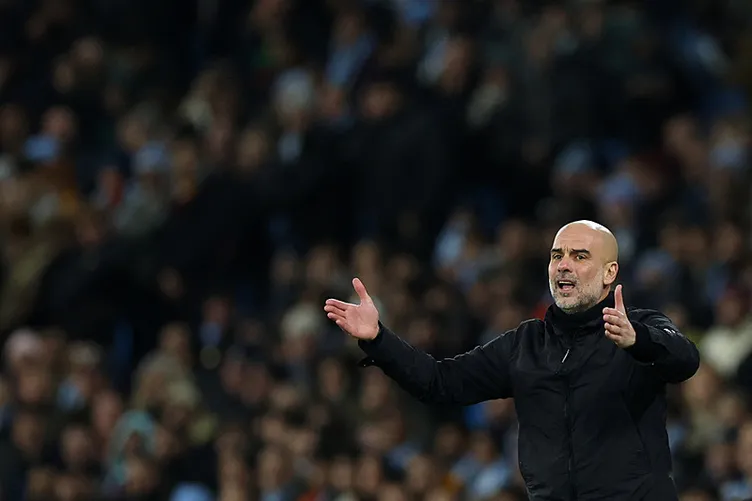 0X0 Guardioladan Filistine Destek Selamunaleykum Diyerek Basladi Katil Israile Tepki Gosterdi 1769757295568