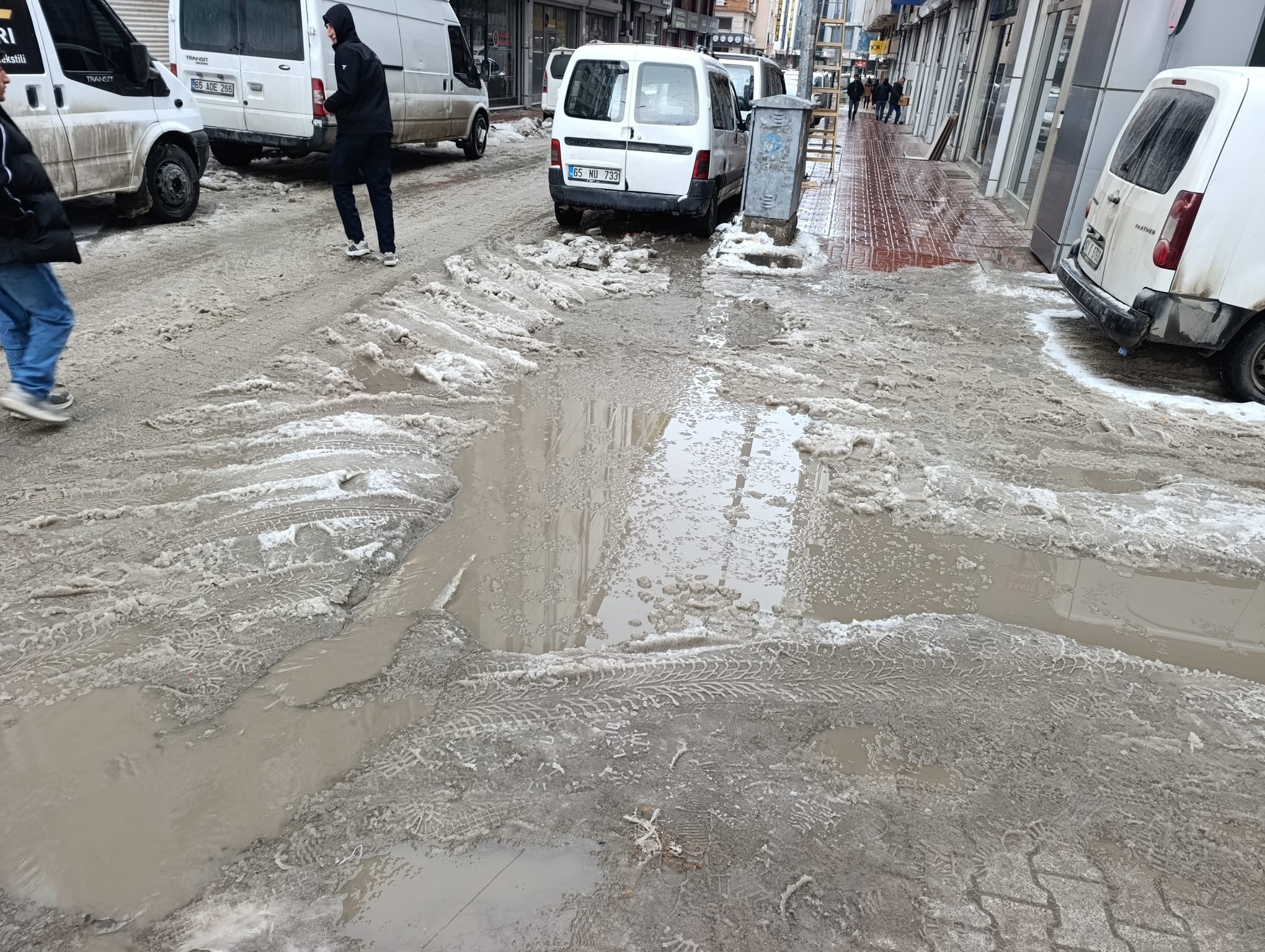 1F0Ff3Dc 6D84 4Ce1 8629 8F4C28D54275