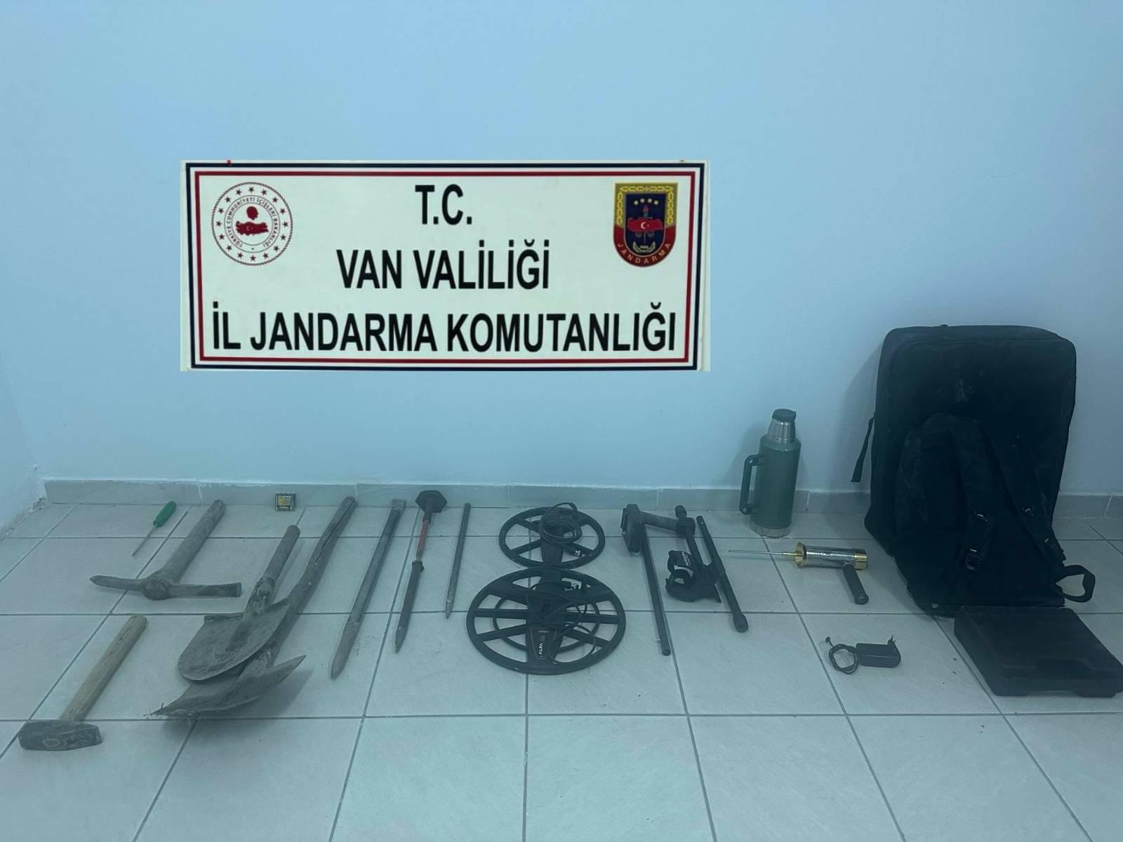 4Fd8F5C1 405E 4F1B B4E2 3Beaba3E02Eb