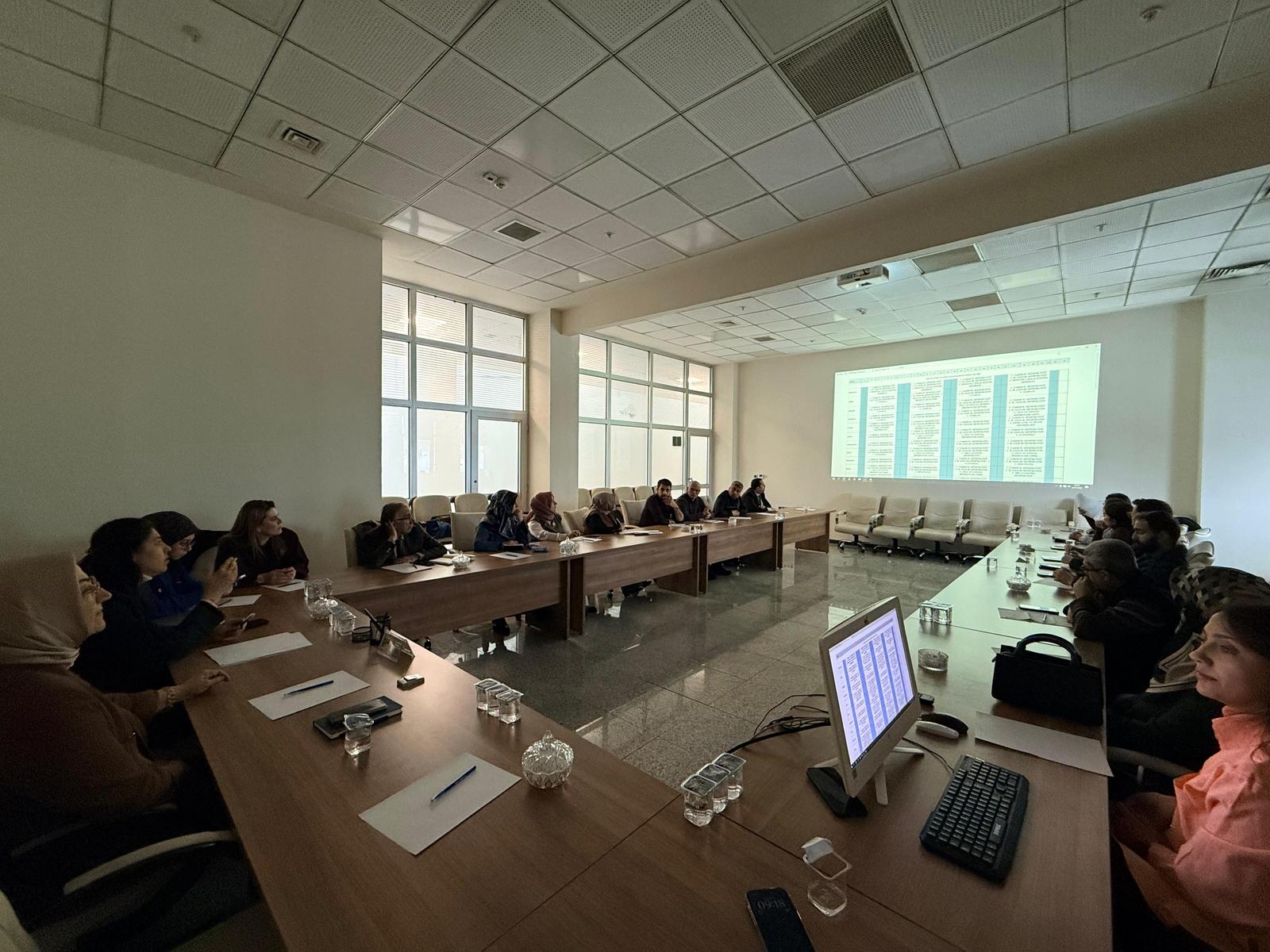 Aa84766E 6C0A 492A 8286 6A36De173D61